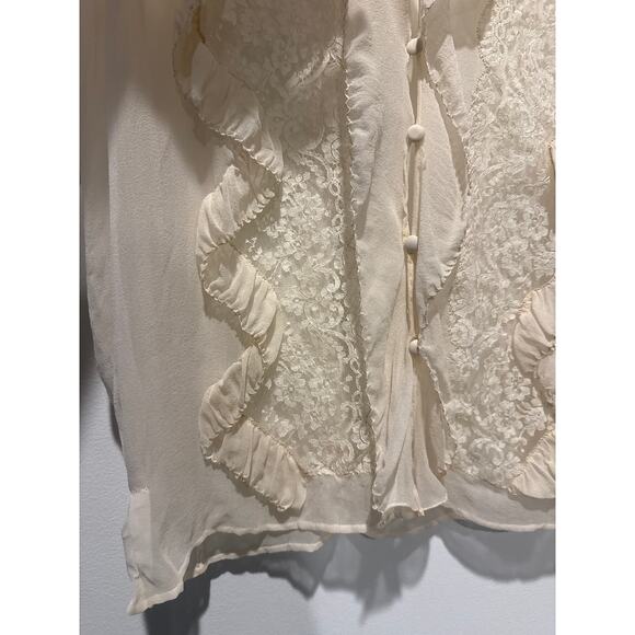 Unlabeled Vintage Cream Chiffon Lace Ruffle Blouse with Double Cuffs medium - Picture 9 of 15